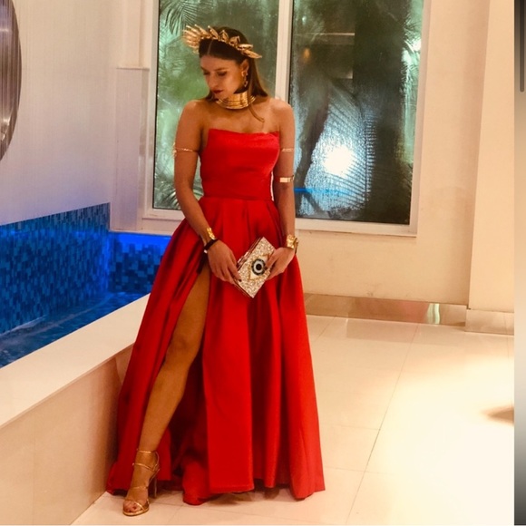 Stuart Weitzman • sky high gold strappy stiletto sandals • 40 - Picture 3 of 16